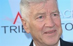 Lynch: Gledanje filmova na pametnim telefonima je jadno!