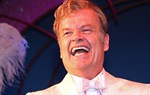 Kelsey Grammer uživa oblačiti žensku odjeću za vrijeme sexa!