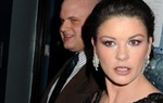 Catherine Zeta Jones: Bijesna sam na suprugove liječnike