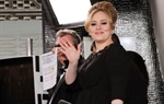 Adele ne želi otkriti ime sina