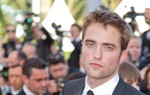 Robert Pattinson glumio bi Jamesa Bonda