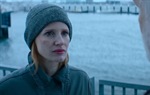 Jessica Chastain protiv Colina Farrella u prvom traileru za film 