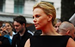 Charlize Theron zna otpjevati hrvatsku himnu!