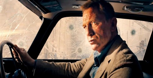 Universal je objavio novi tizer filma o James Bondu