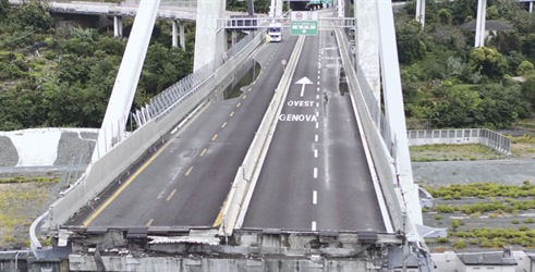 Katastrofa na mostu u Genovi