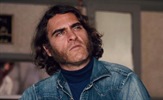 Prvi pogled na Joaquina Phoenixa u filmu "Inherent Vice"