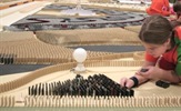 Video: Novi svjetski rekord u rušenju domino pločica